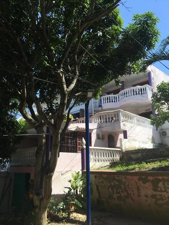 La Espanola Cartagène 0*,